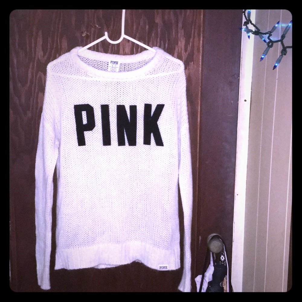 Oversized PINK wool sweater🎀